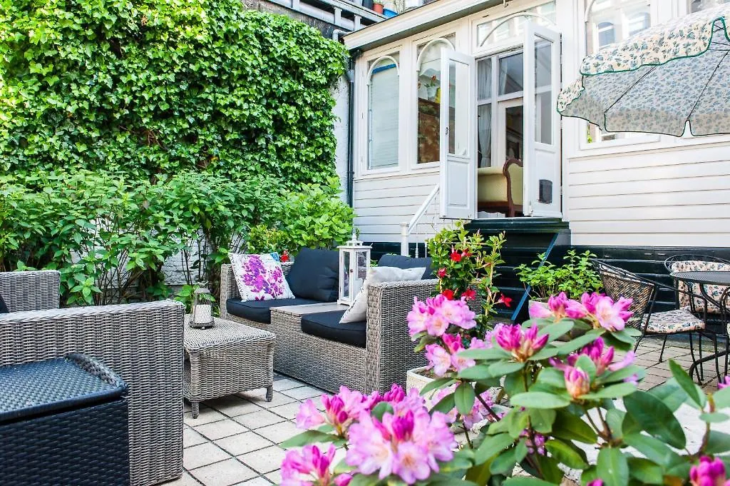 Homestay Canal House De Schans Apartment Amsterdam
